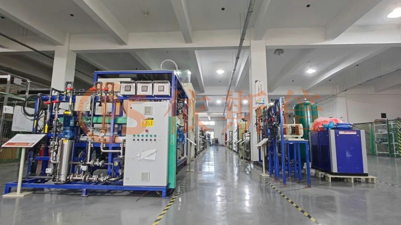 華東交通大學一行參訪依斯倍工業(yè)廢水處理中試平臺，校企攜手智啟創(chuàng)新新征程 (1)