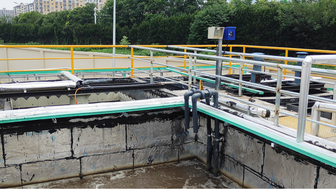 精密加工廢水處理中MBR膜組在線反沖洗