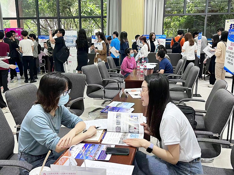 五四青年節(jié)，致敬青春不負(fù)韶華